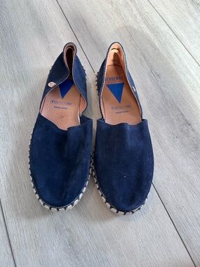Verbenas Navy Leather Cruz Espradrilles Peep Toe Flats